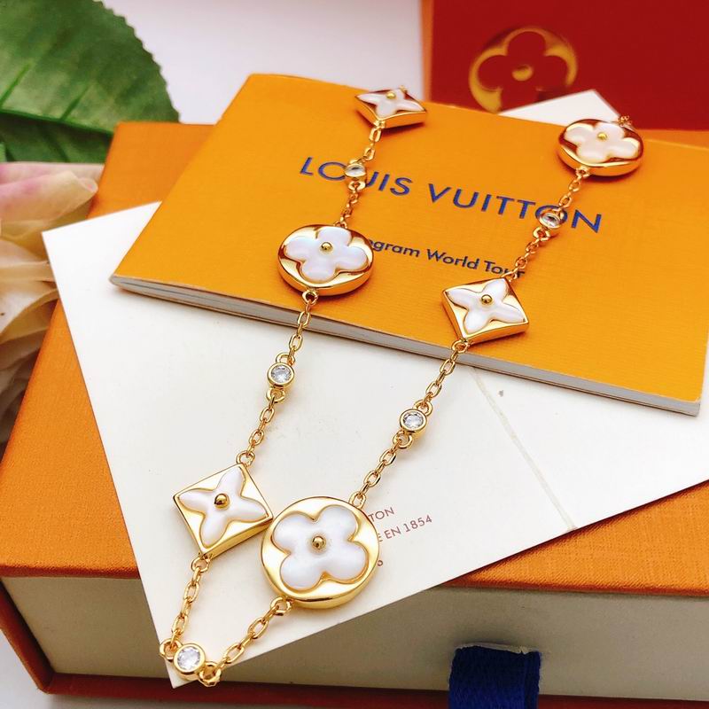 LV Necklace 04yxs01 (21)