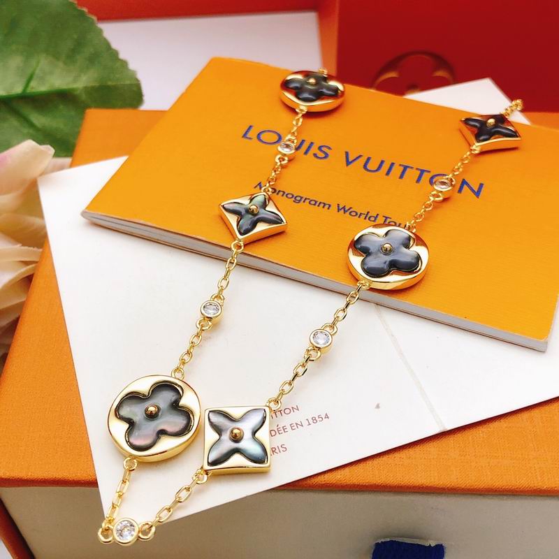 LV Necklace 04yxs01 (6)