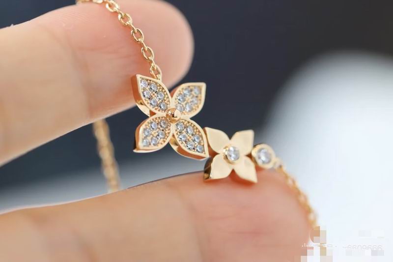 LV Necklace 04yxs12 (6)