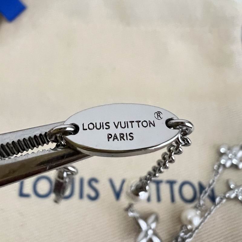 LV Necklace 04yxs16 (6)