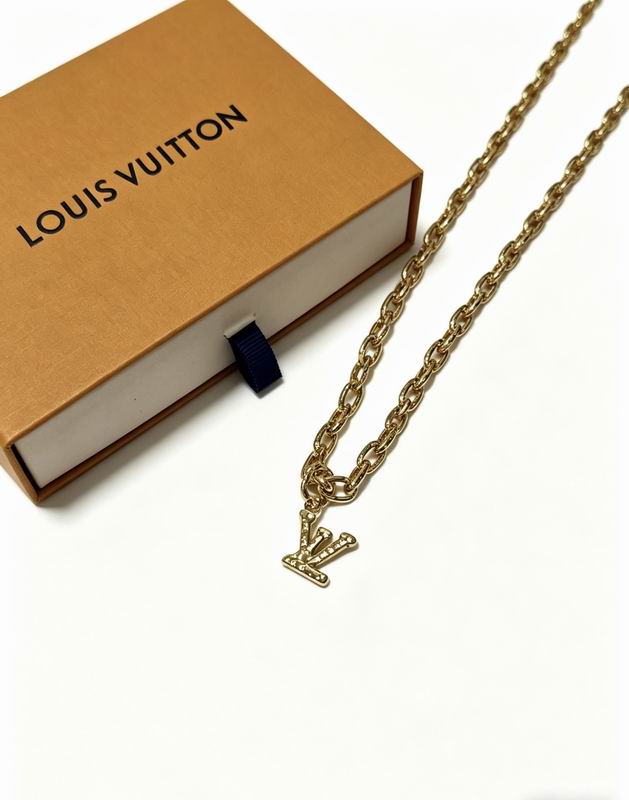 LV Necklace 04yxs28 (3)