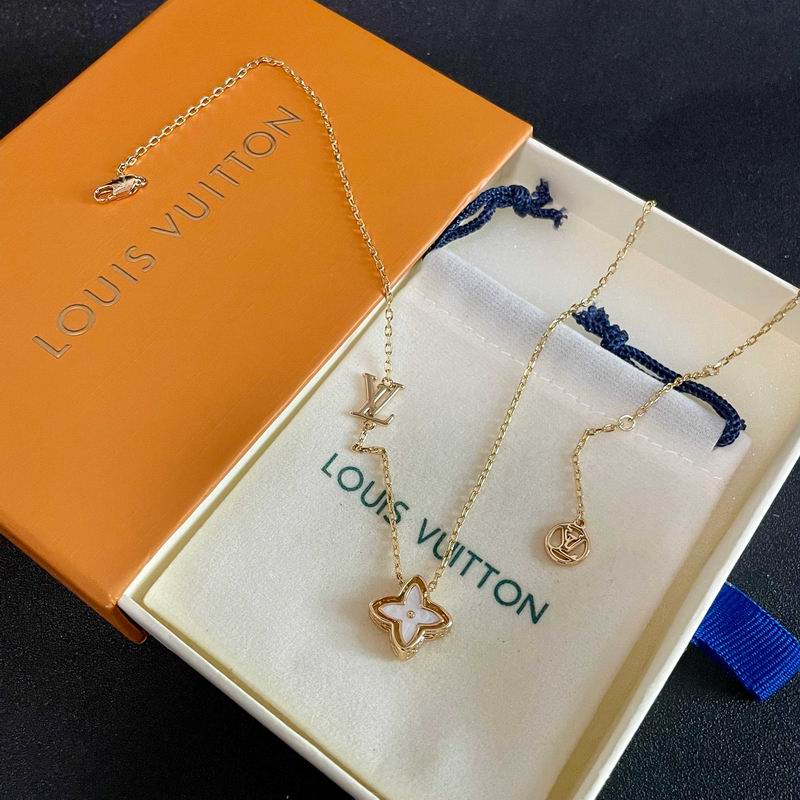 LV Necklace 04yxs43 (11)