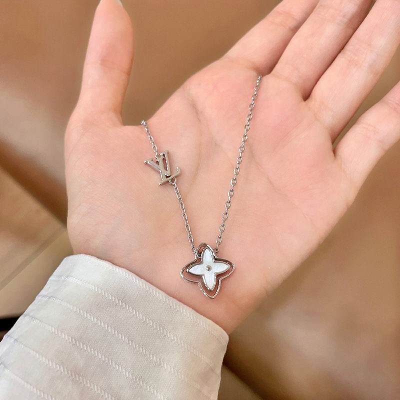 LV Necklace 04yxs43 (13)