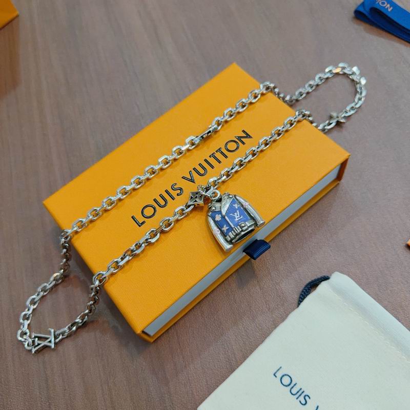 LV Necklace 04yxs45 (5)