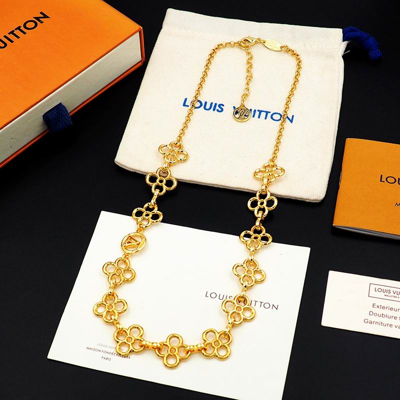 LV Necklace 04yxs50 (2)