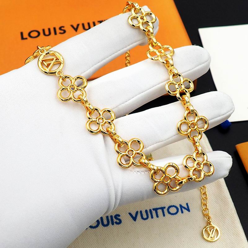 LV Necklace 04yxs50 (6)