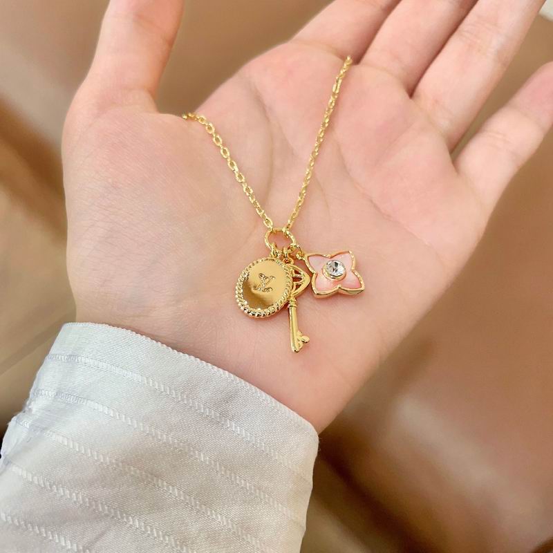 LV Necklace 04yxs61 (6)