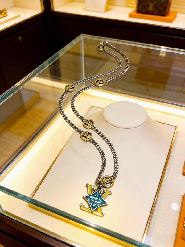 LV Necklace 05yxs03 (6)