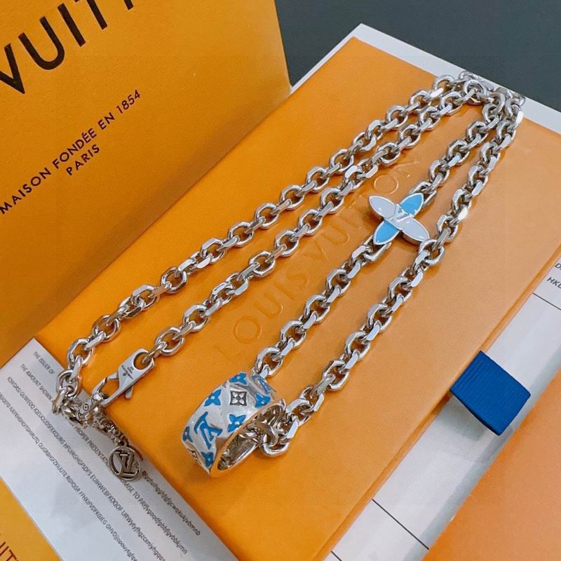 LV Necklace 05yxs10 (4)