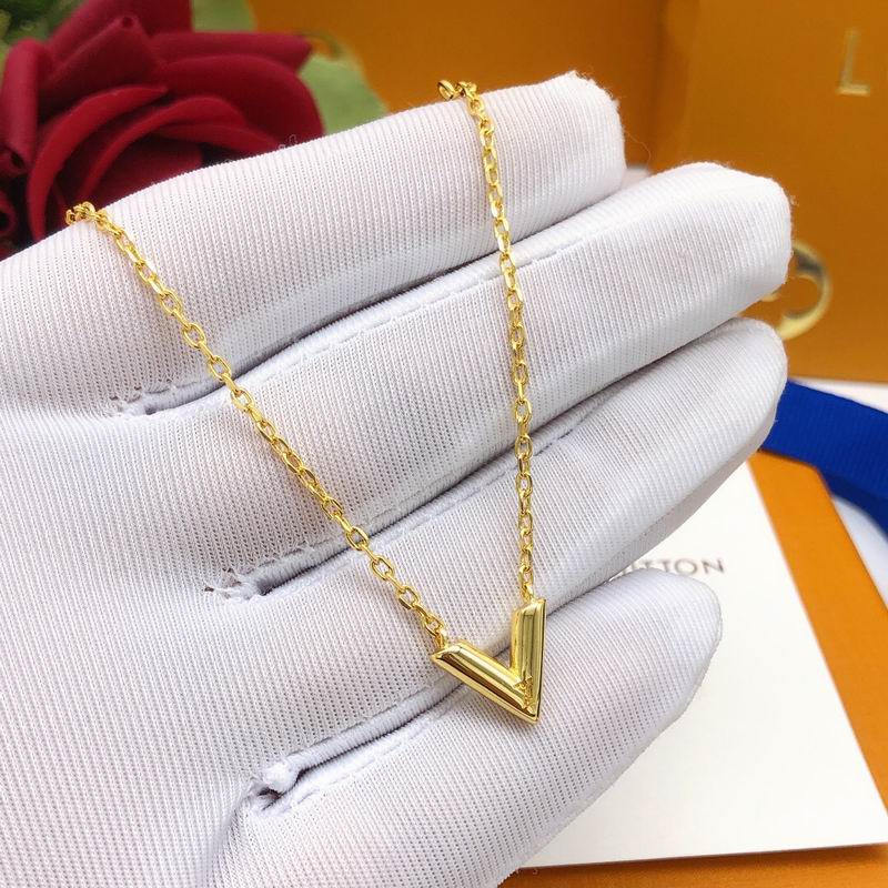 LV Necklace 05yxs19 (5)