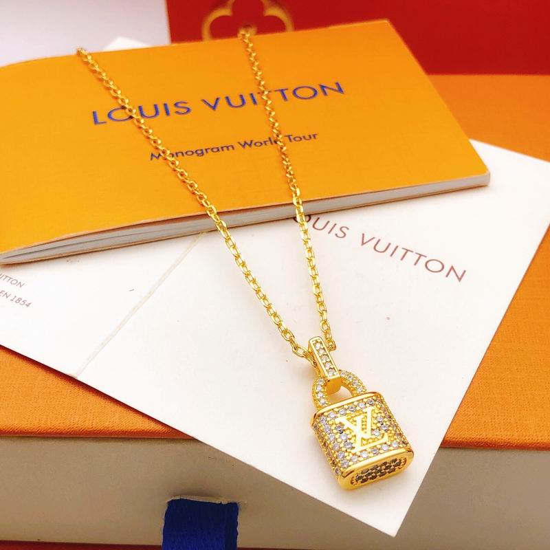 LV Necklace 05yxs25 (1)