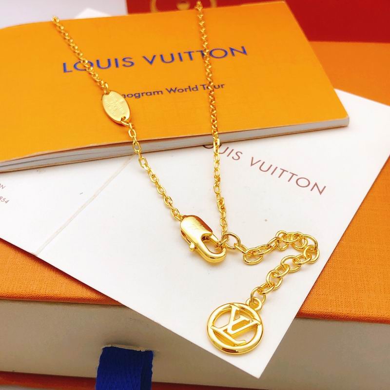 LV Necklace 05yxs25 (2)