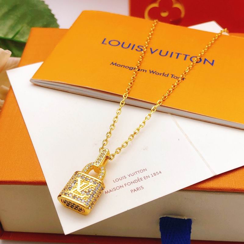 LV Necklace 05yxs25 (3)