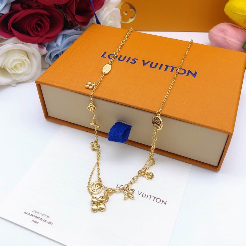 LV Necklace 05yxs27 (3)