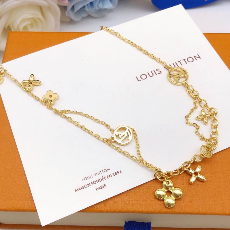 LV Necklace 05yxs27 (7)