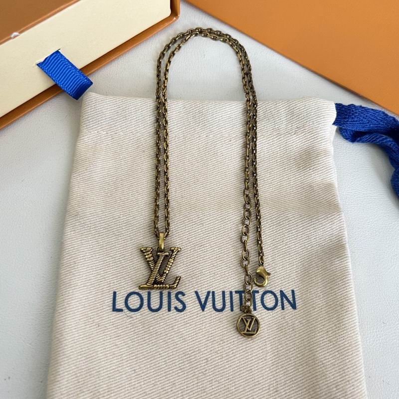 LV Necklace 05yxs29 (13)