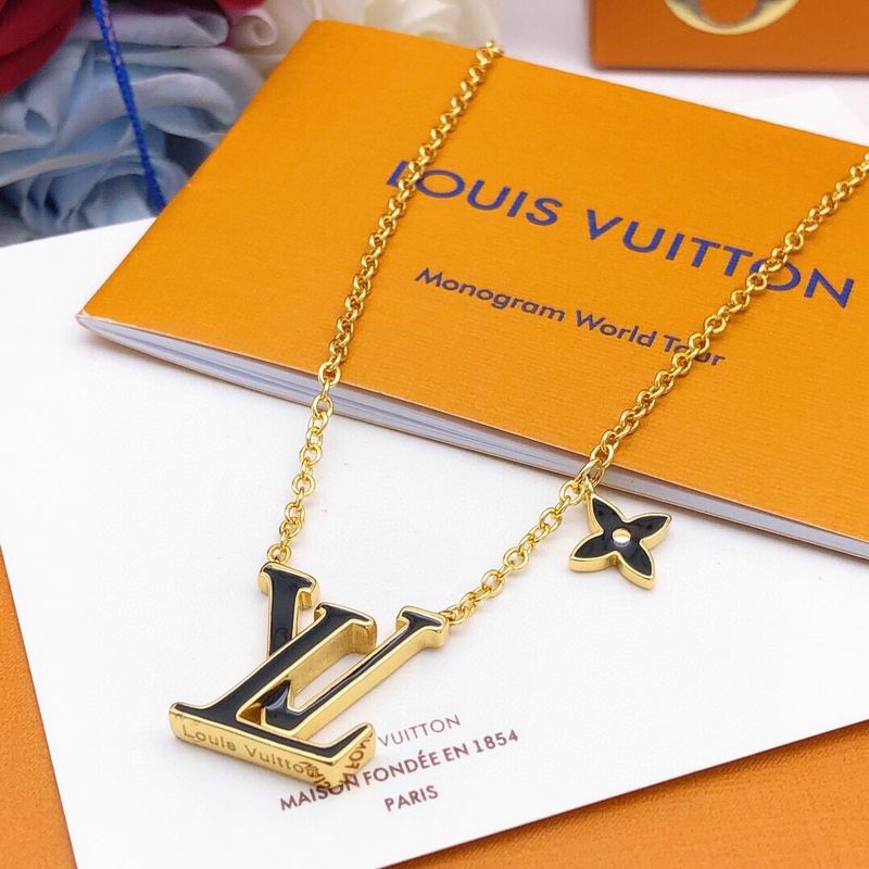 LV Necklace 05yxs36 (12)