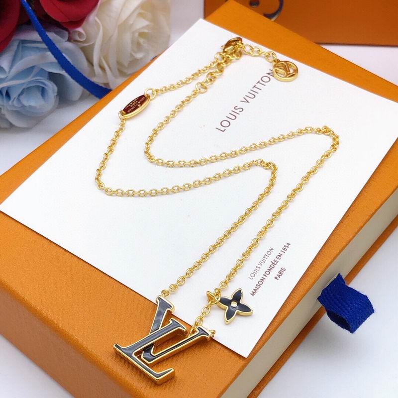 LV Necklace 05yxs36 (14)