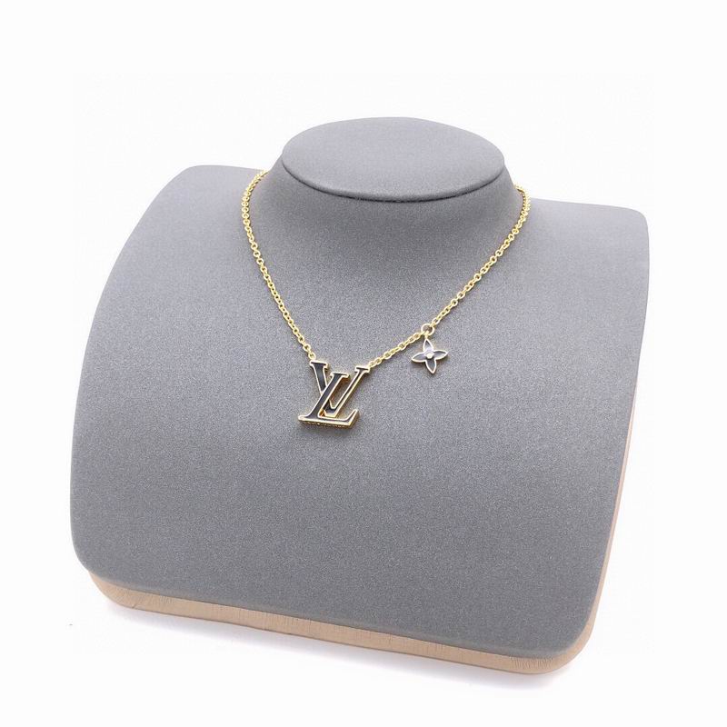 LV Necklace 05yxs36 (18)