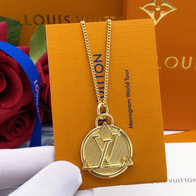 LV Necklace 05yxs39 (2)