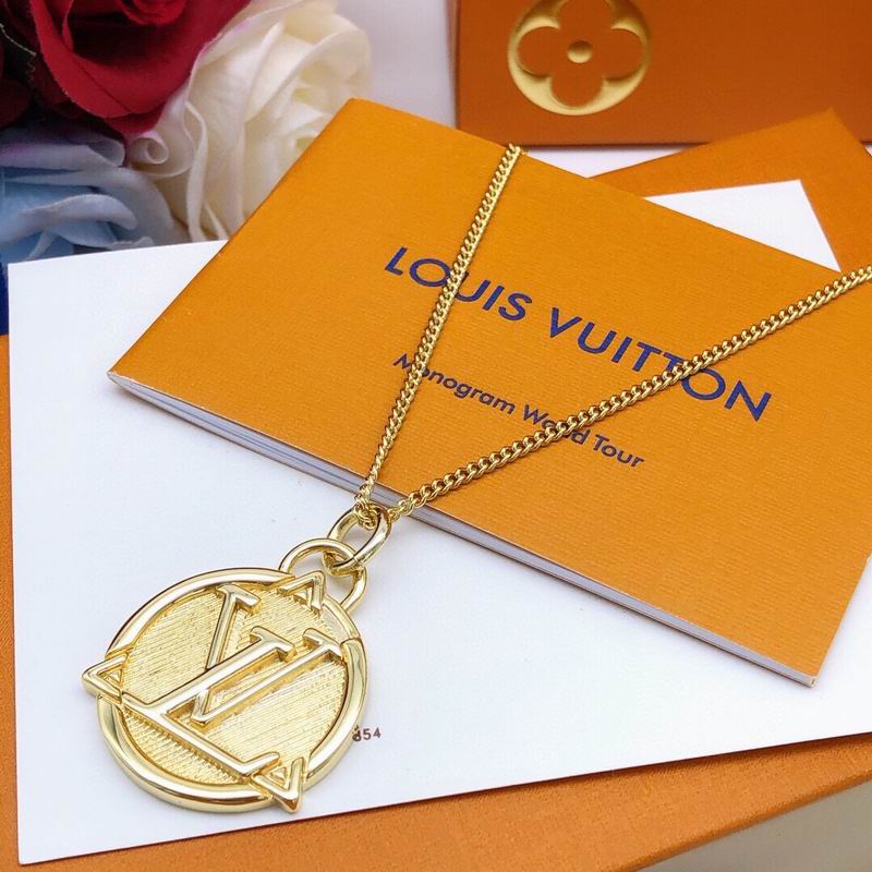 LV Necklace 05yxs39 (3)