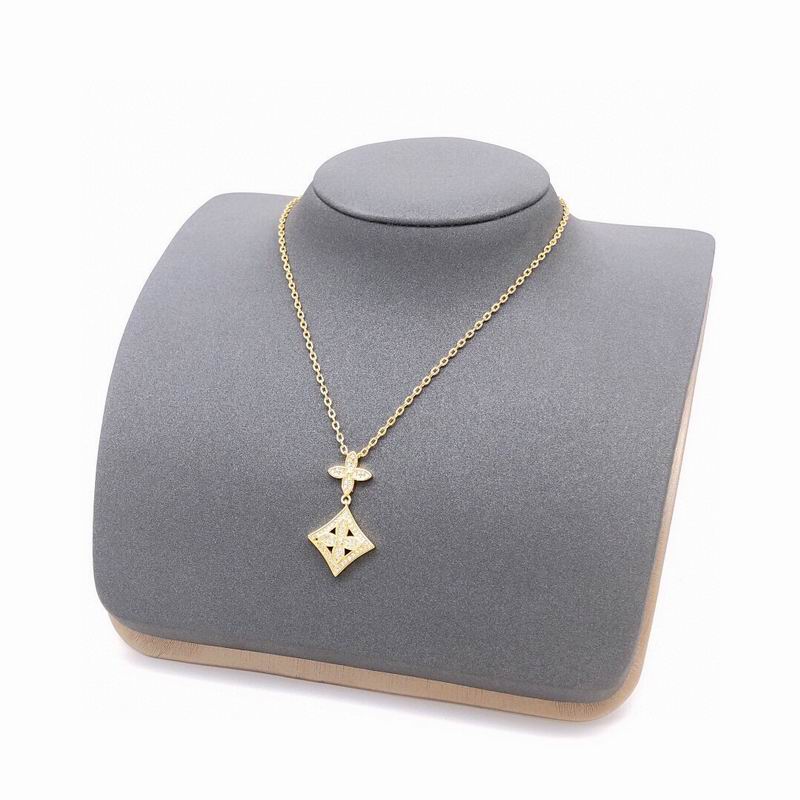 LV Necklace 05yxs40 (14)