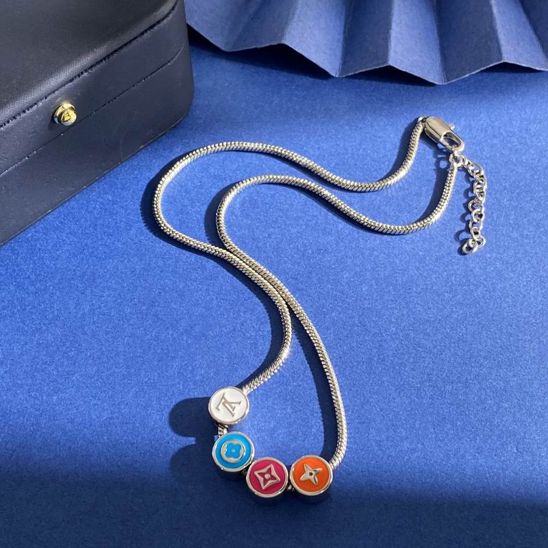 LV Necklace 05yxs43 (5)
