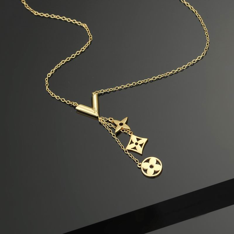 LV Necklace 05yxs57 (6)