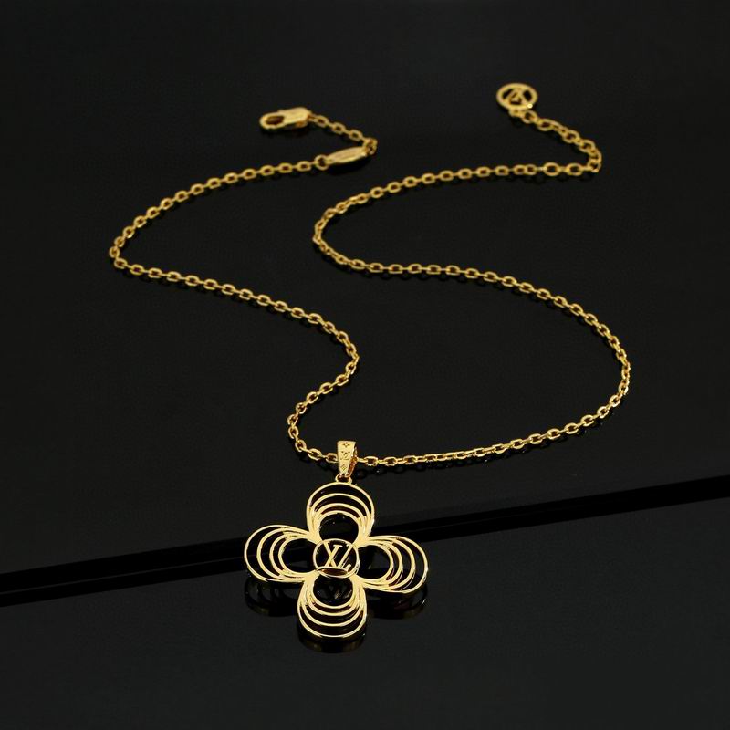 LV Necklace 05yxs66 (3)