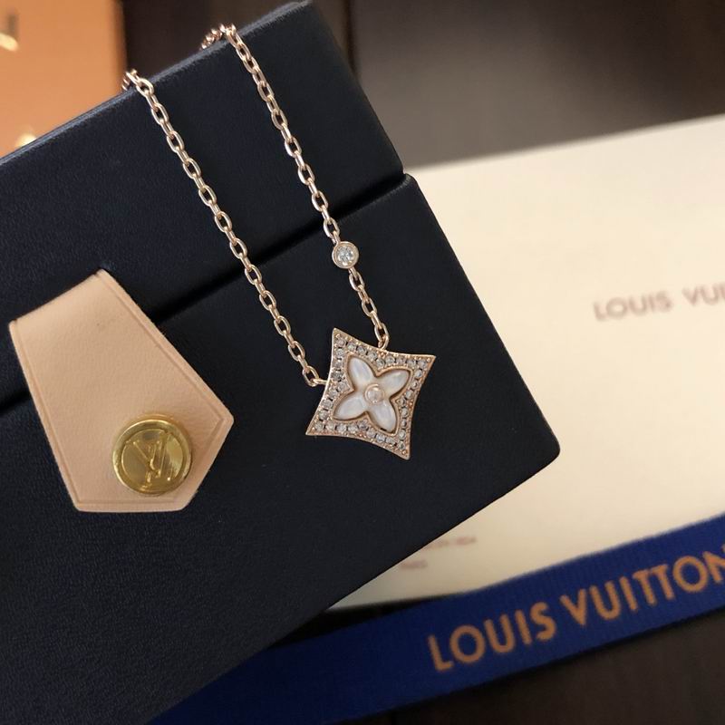 LV Necklace 05yxs71 (4)