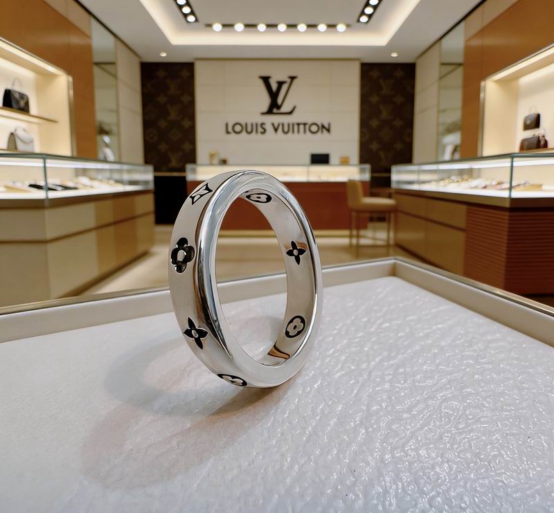 LV Ring 04yxs75 (8)
