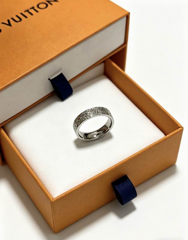 LV Ring 04yxs77 (13)