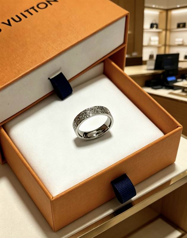 LV Ring 04yxs77 (16)