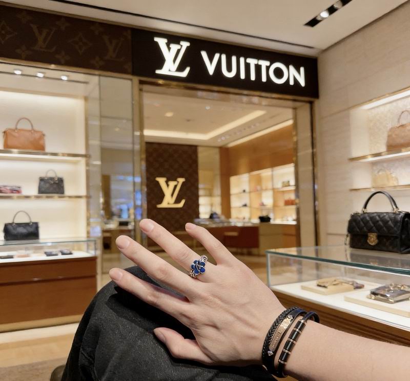 LV Ring 04yxs80 (9)