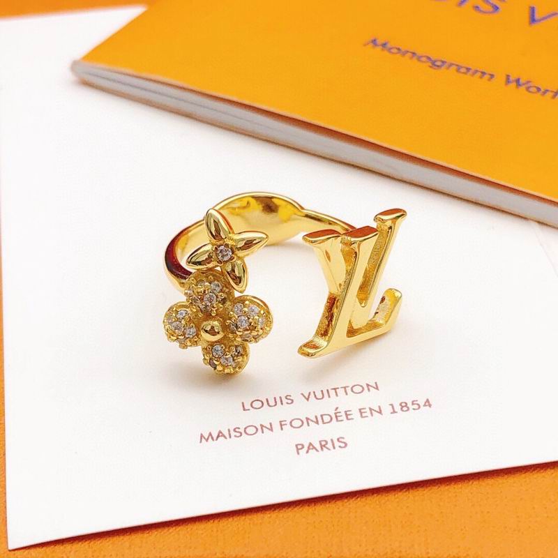LV Ring 04yxs82 (1)