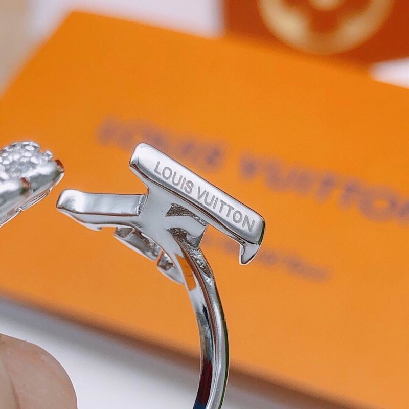 LV Ring 04yxs84 (5)