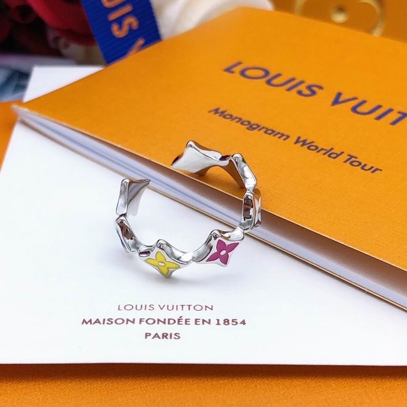 LV Ring 04yxs86 (1)