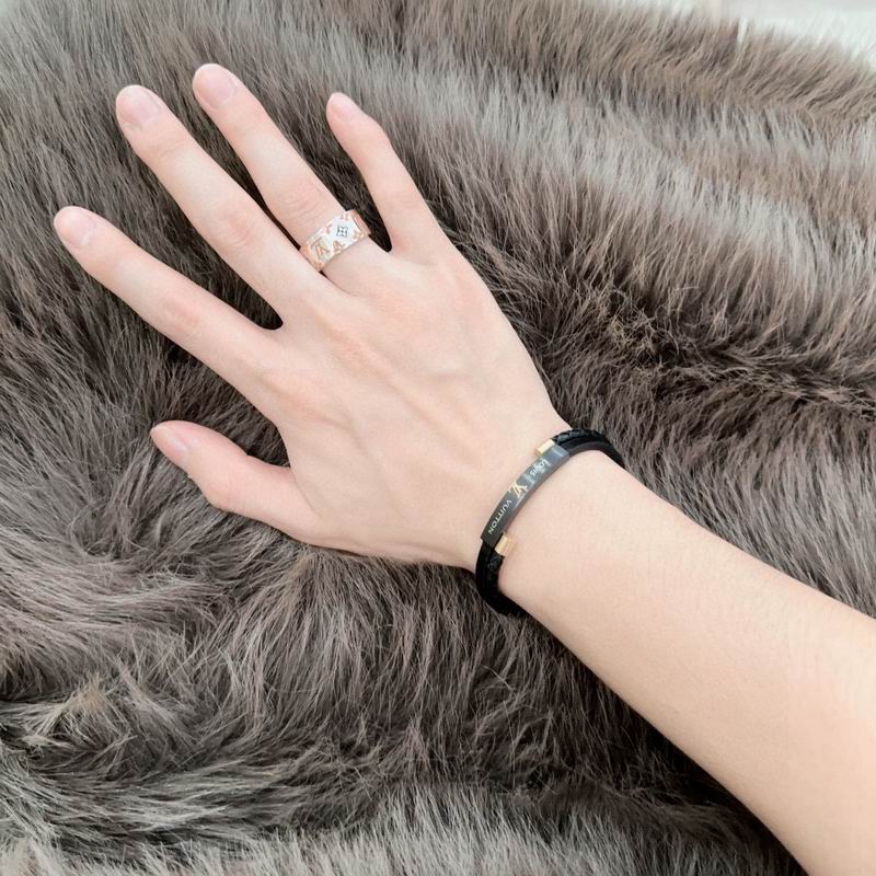 LV Ring 05yxs01 (23)