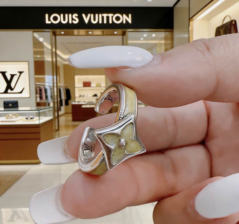 LV Ring 05yxs04 (8)