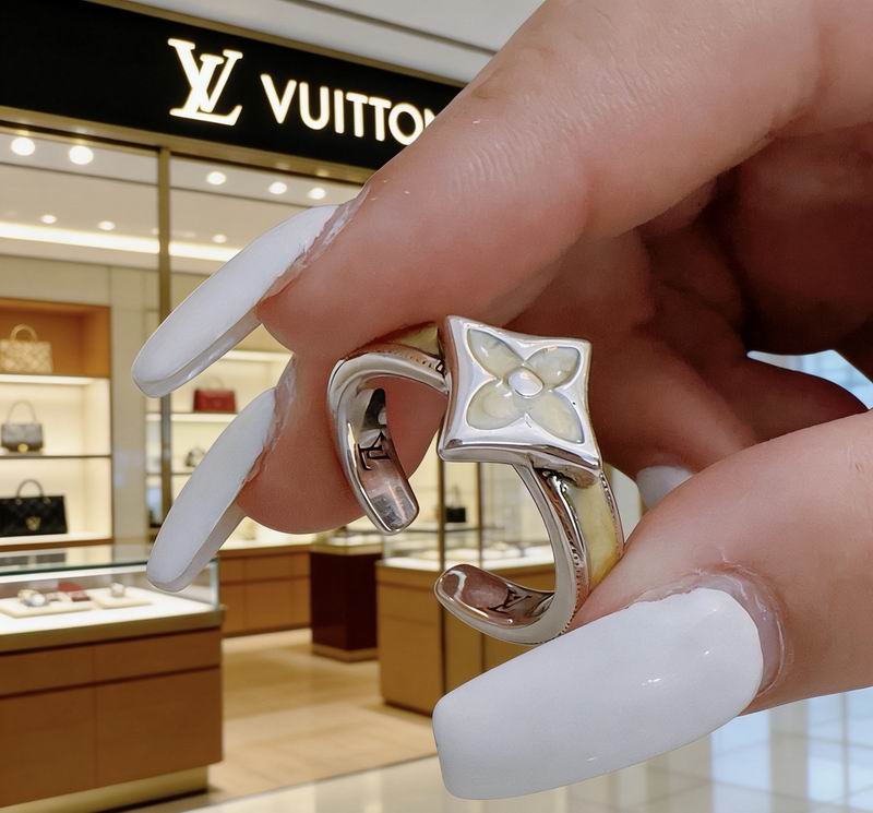LV Ring 05yxs04 (9)