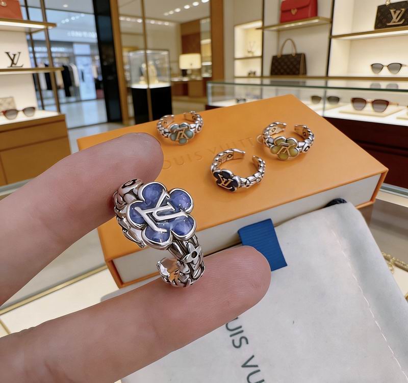 LV Ring 05yxs05 (2)