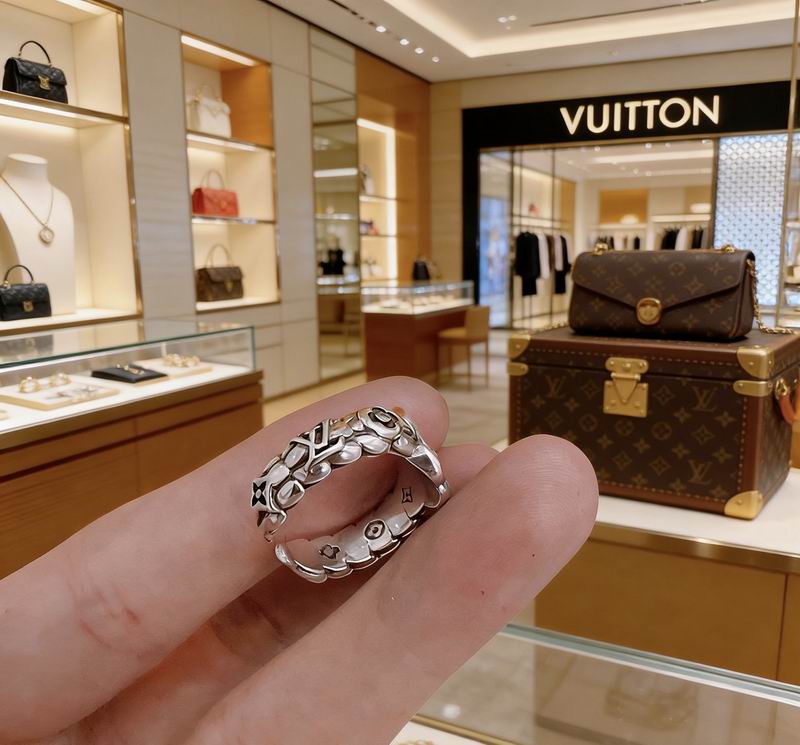 LV Ring 05yxs05 (9)