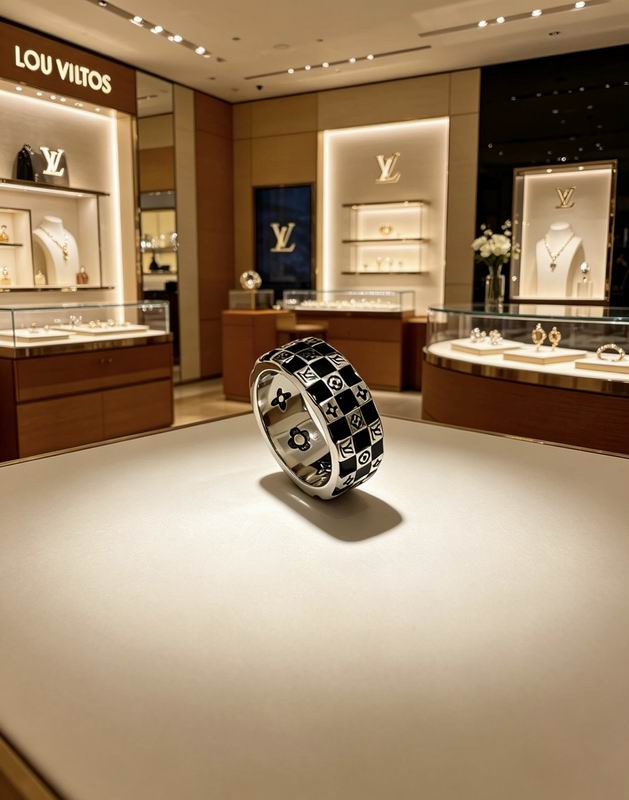 LV Ring 05yxs16 (17)