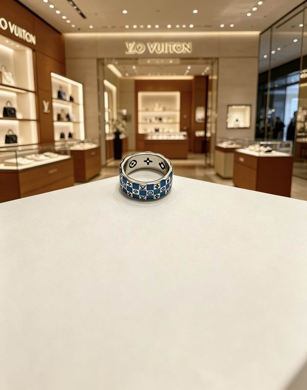 LV Ring 05yxs16 (38)