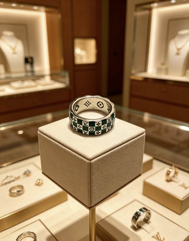 LV Ring 05yxs16 (7)