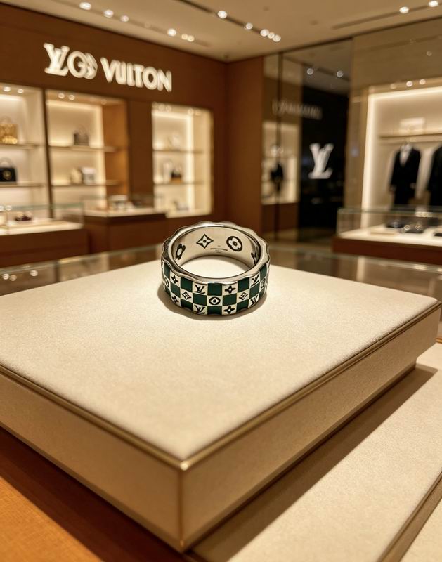 LV Ring 05yxs16 (8)