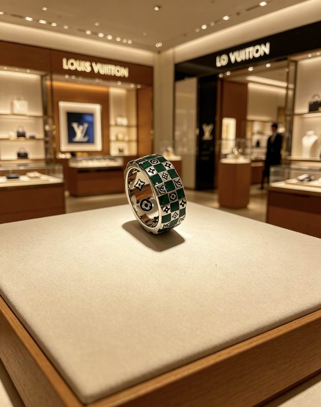 LV Ring 05yxs16 (9)