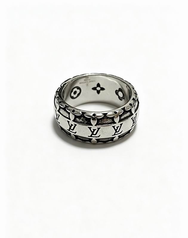LV Ring 05yxs17 (3)