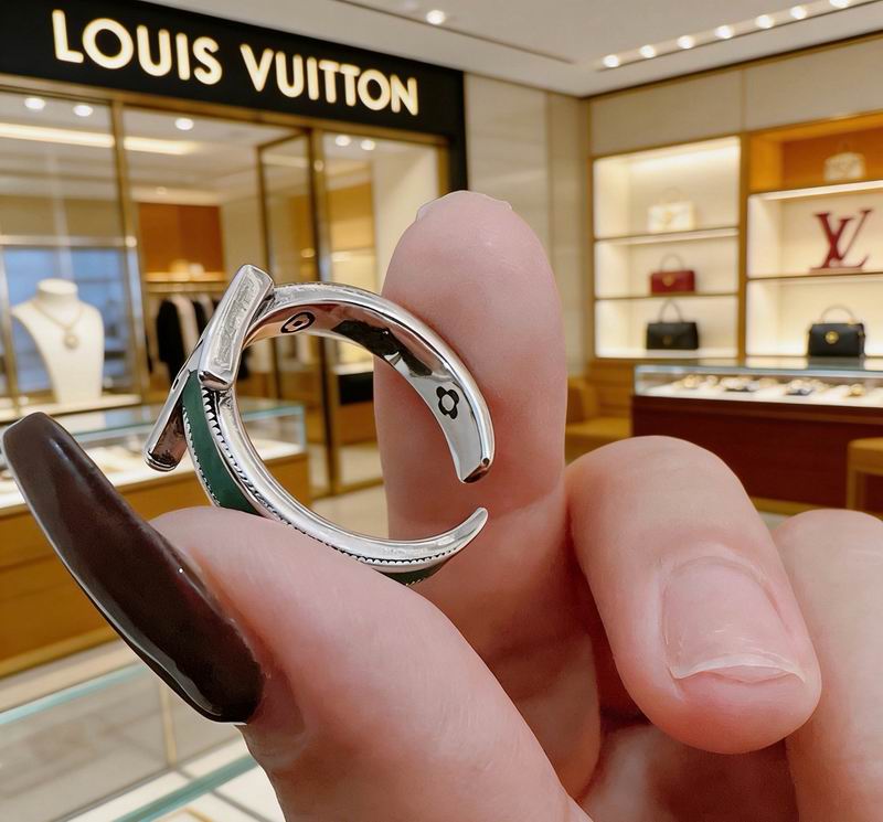LV Ring 05yxs20 (10)