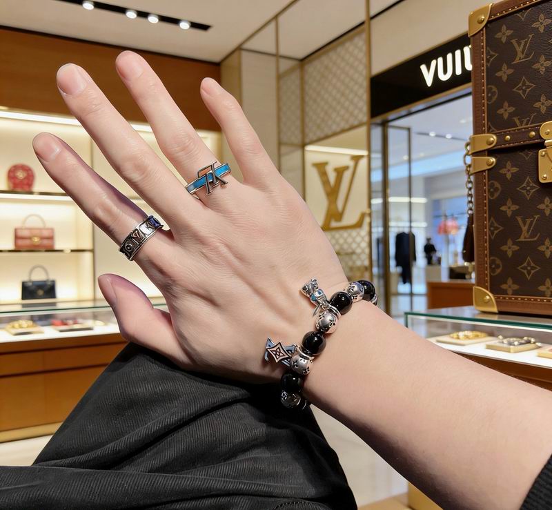 LV Ring 05yxs20 (11)